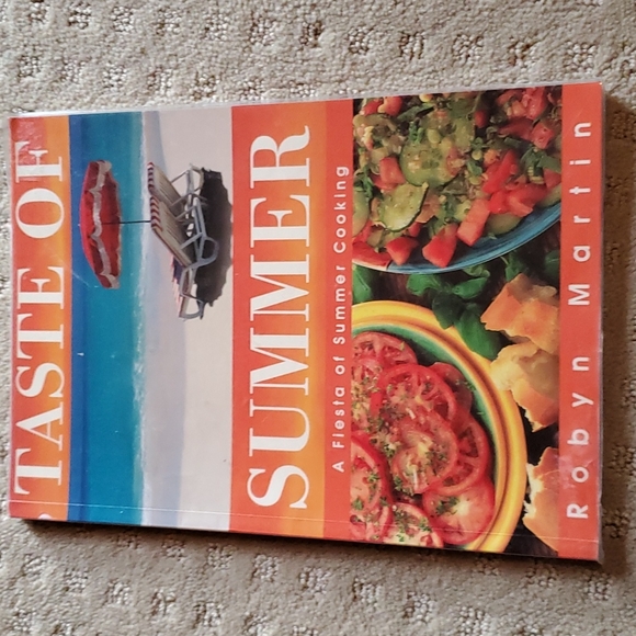 Taste of summer & Picnic cookbooks - Picture 2 of 12